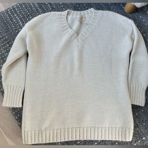 Laude the Label mint condition v neck 100% alpaca womens sweater ivory sz s/m